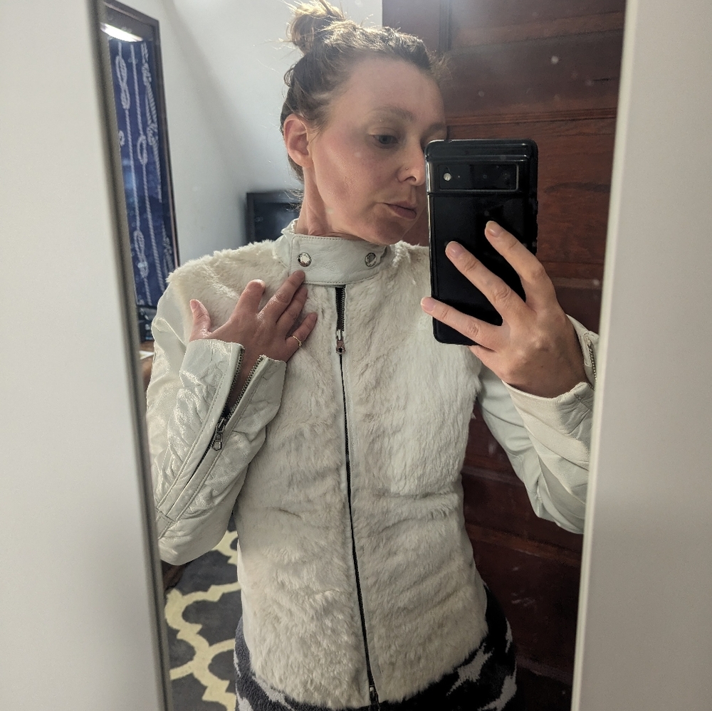 White guess moto jacket, xs, leather & rabbit fur